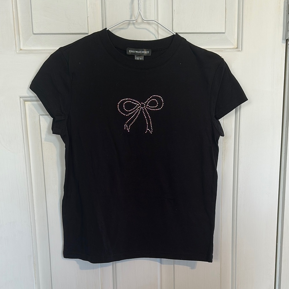 NWT Streetwear Society Bow Cropped tee size small